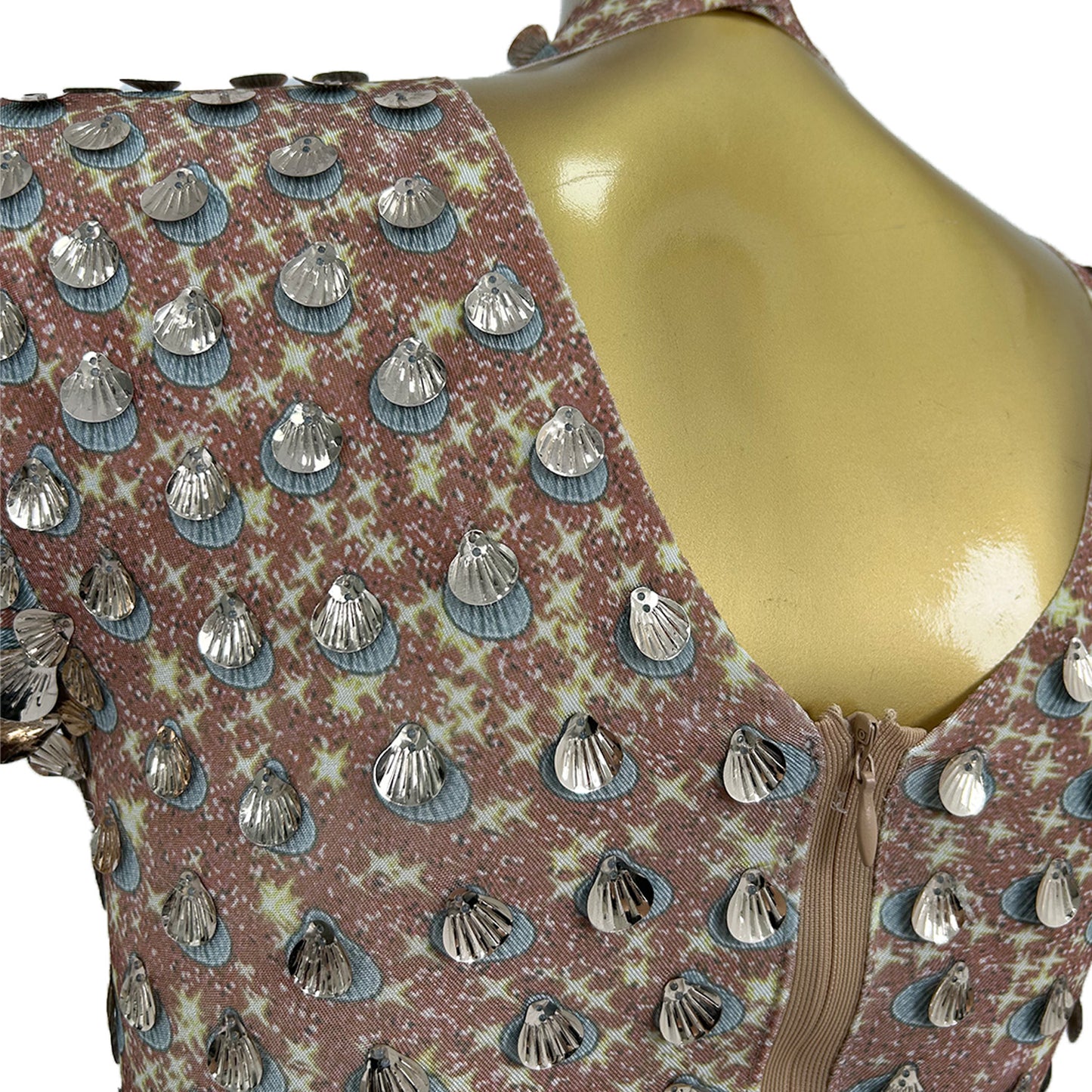 Jinsique Sexy Champagne Shell Sequins Mini Dress