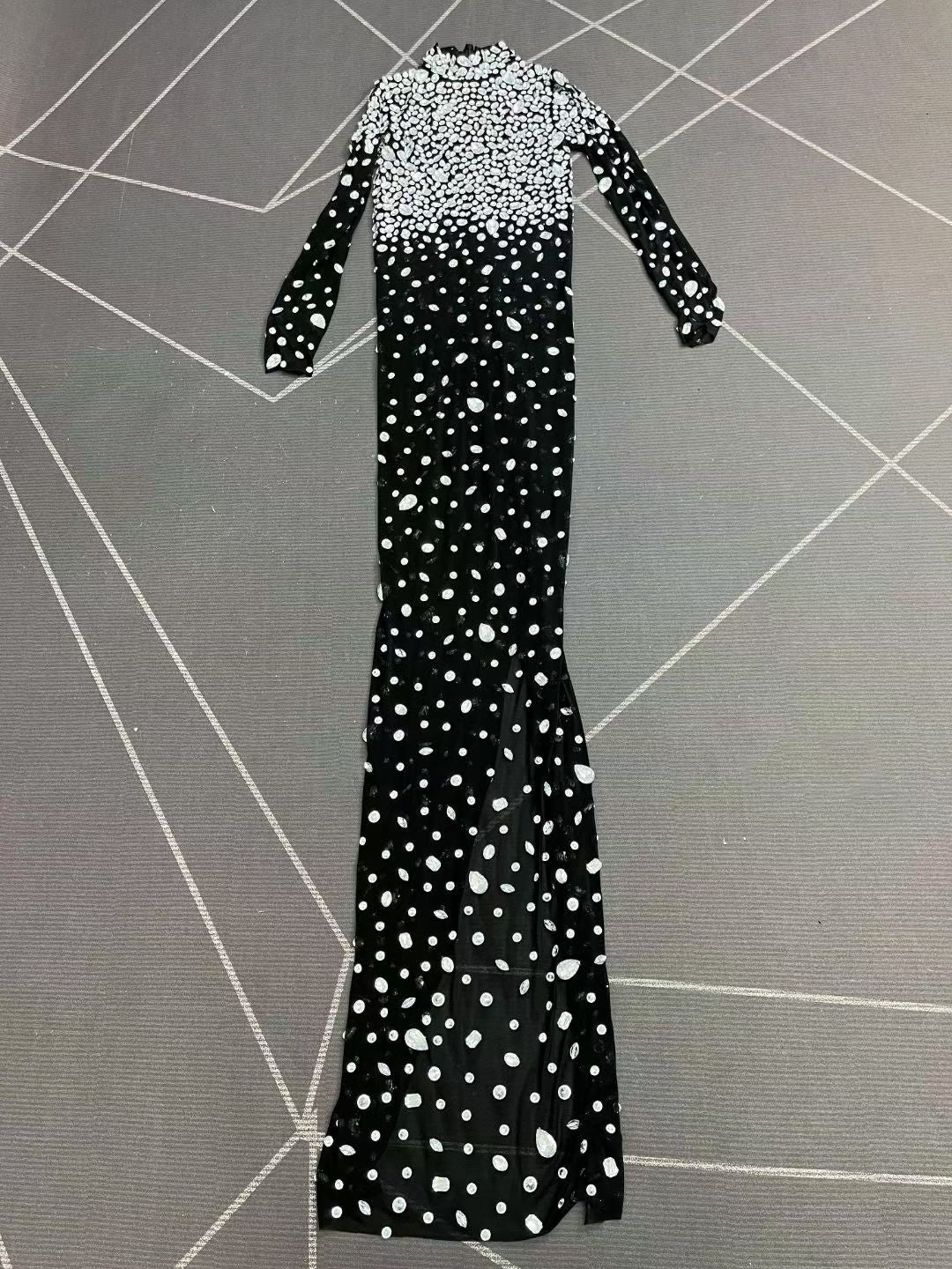 Dashuijing Elegant Long-Sleeved Diamonds Prom Gown