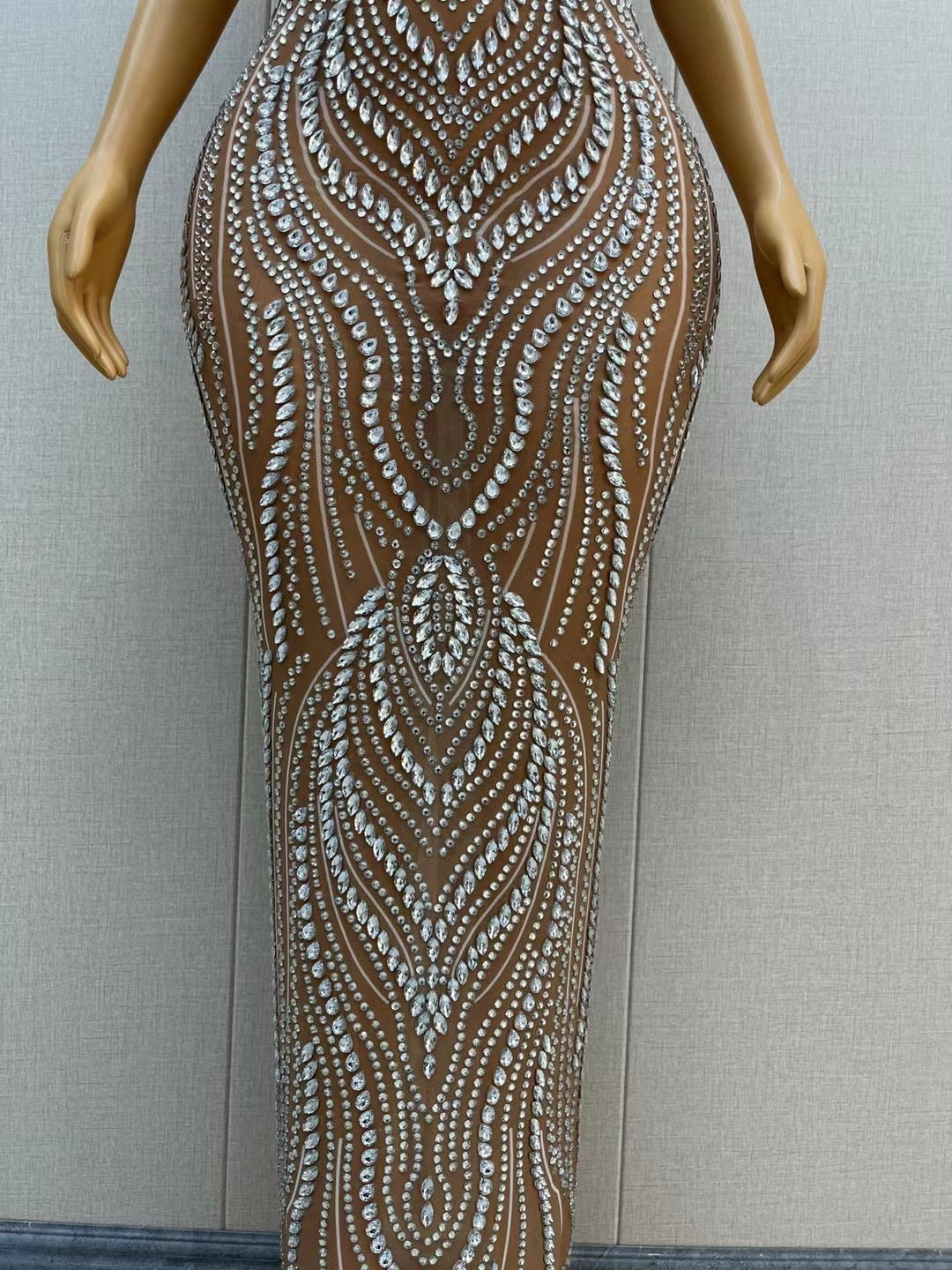 CELESINYI Liuxu Crystal Teardrop Mermaid Gown