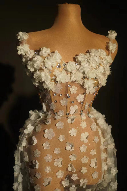 Huaxiang Abbie White Flower 2-piece Set Dresses