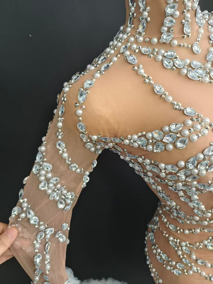 Maozhua White Lace Sleeve Diamonds Pearls Prom Dresses