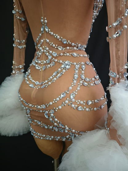 Maozhua White Lace Sleeve Diamonds Pearls Prom Dresses