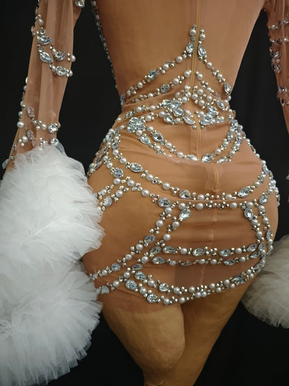 Maozhua White Lace Sleeve Diamonds Pearls Prom Dresses