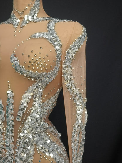 Yuanhuan Long Sleeved Sequined Rhinestone Short Dress