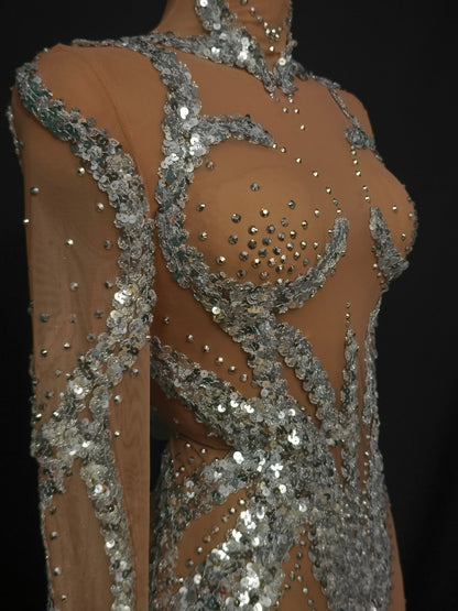 Yuanhuan Long Sleeved Sequined Rhinestone Short Dress