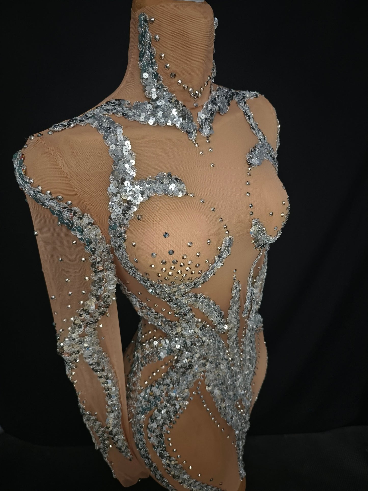 Yuanhuan Long Sleeved Sequined Rhinestone Short Dress