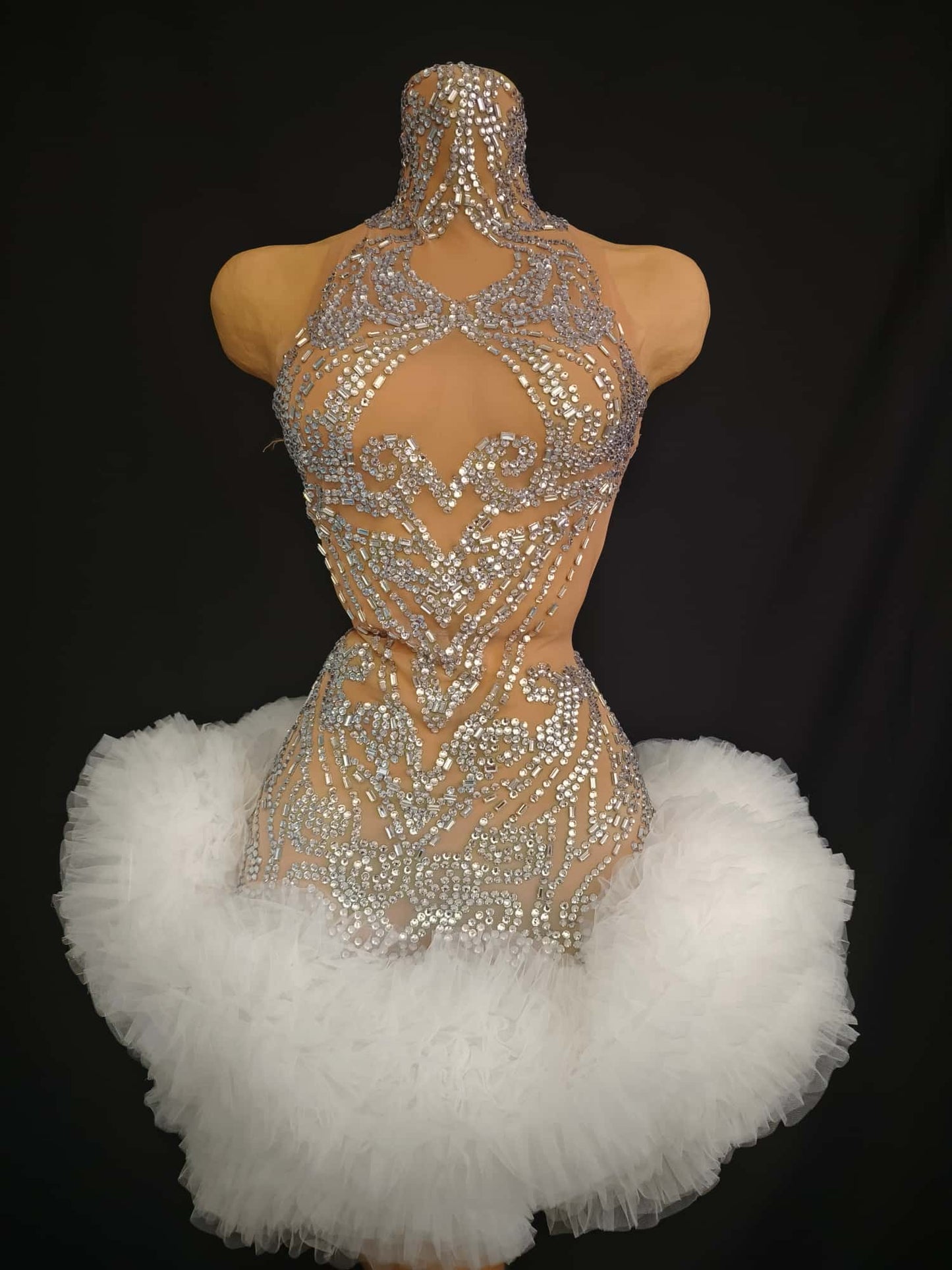 Xingyun White Lace Border Mesh Rhinestone Evening Gown