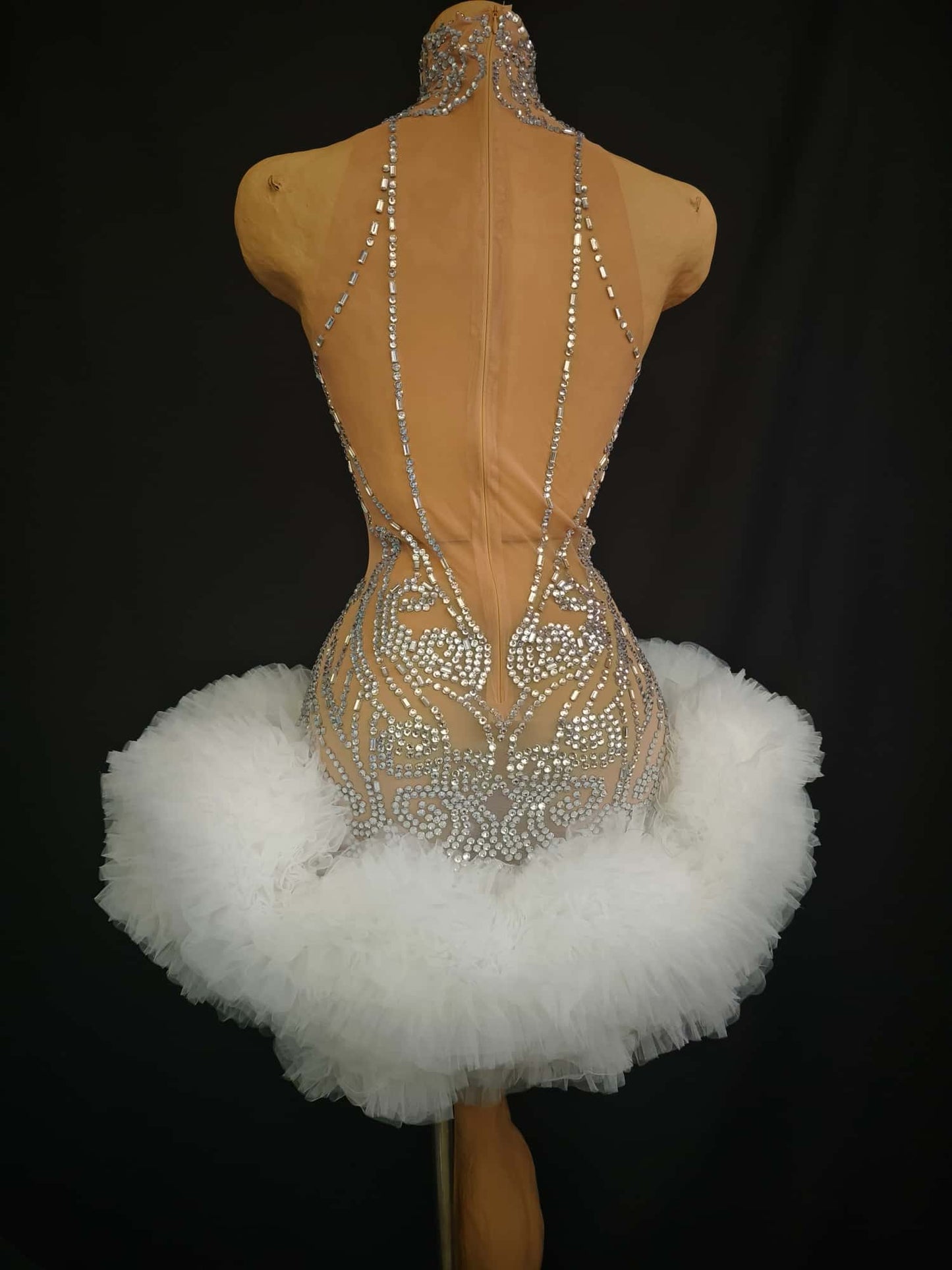 Xingyun White Lace Border Mesh Rhinestone Evening Gown