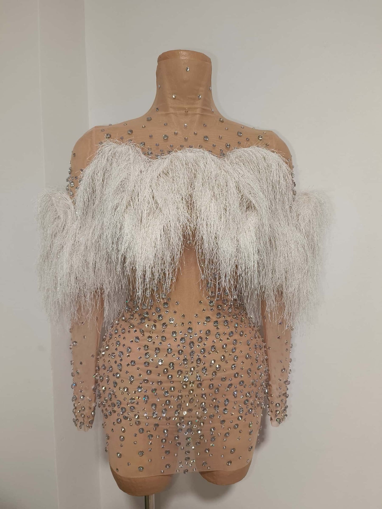 CELESINYI Lianxi Crystal White Feather Bodysuit