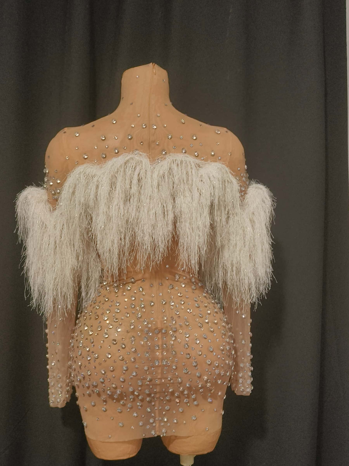 CELESINYI Lianxi Crystal White Feather Bodysuit