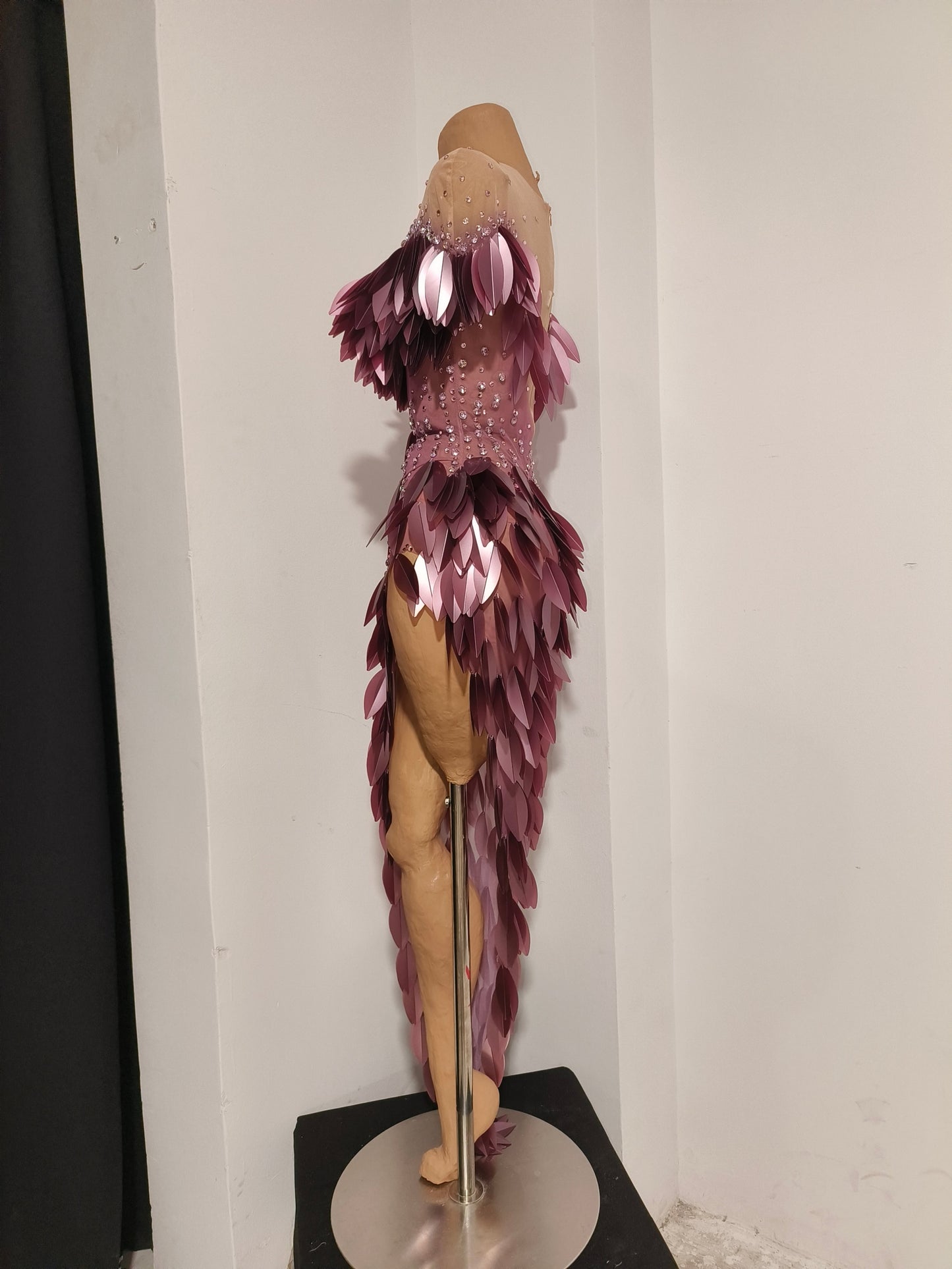 CELESINYI Chanmian Crystal Rose Leaf Mermaid Gown