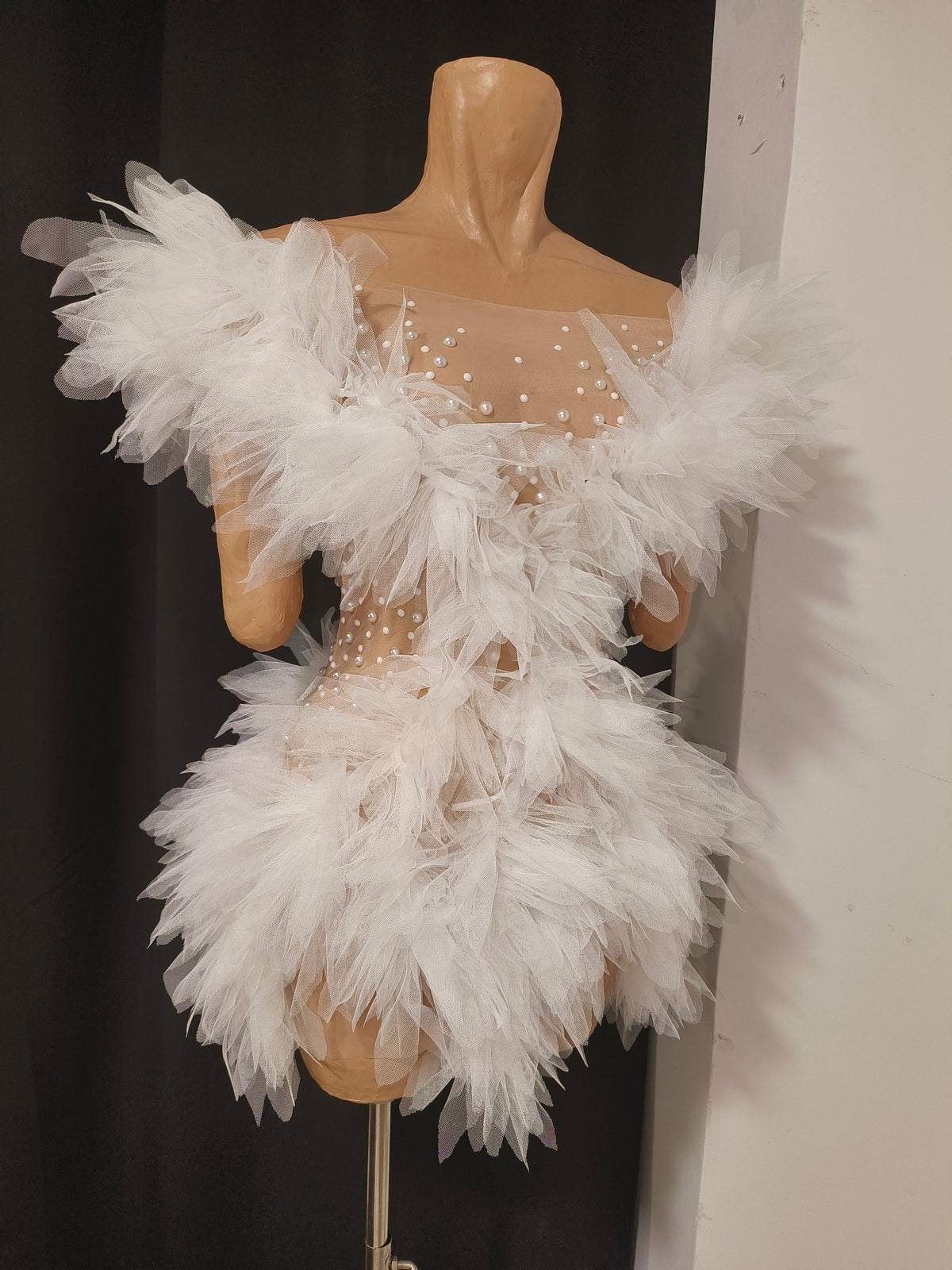 CELESINYI Chibang Crystal White Wing Mini Dress