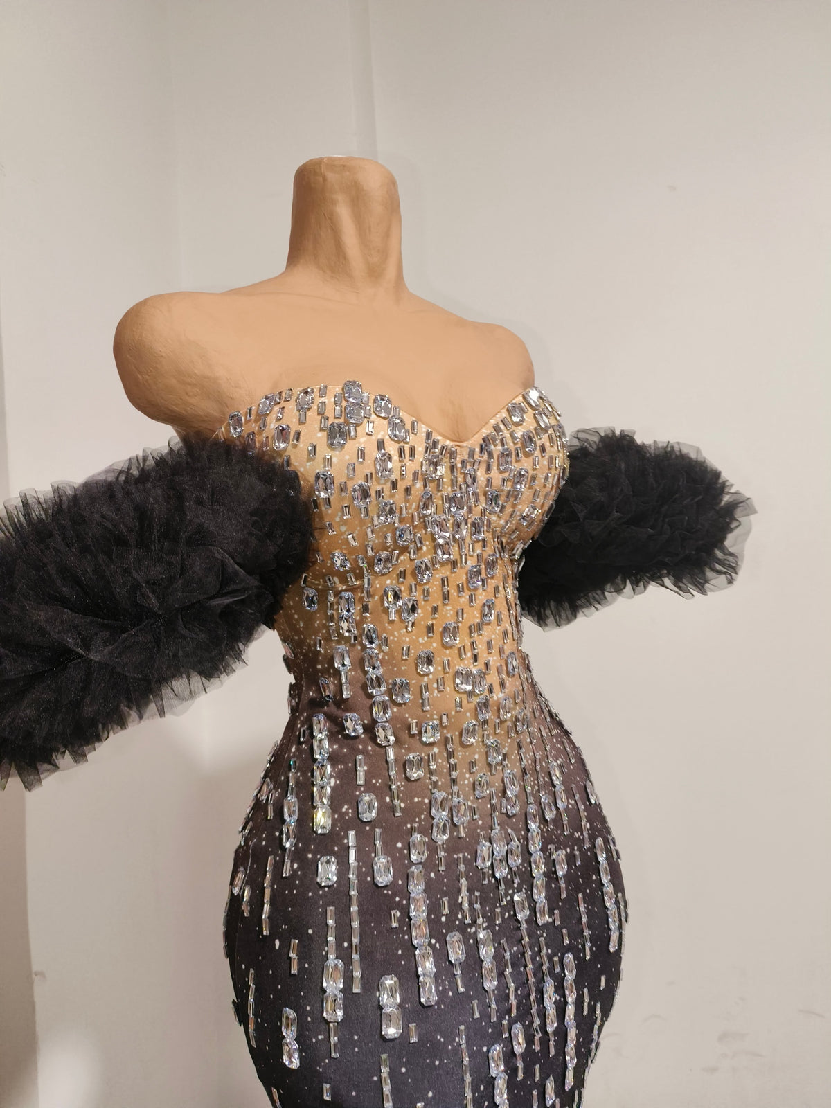 CELESINYI Wuji Crystal Silver Mermaid Gown
