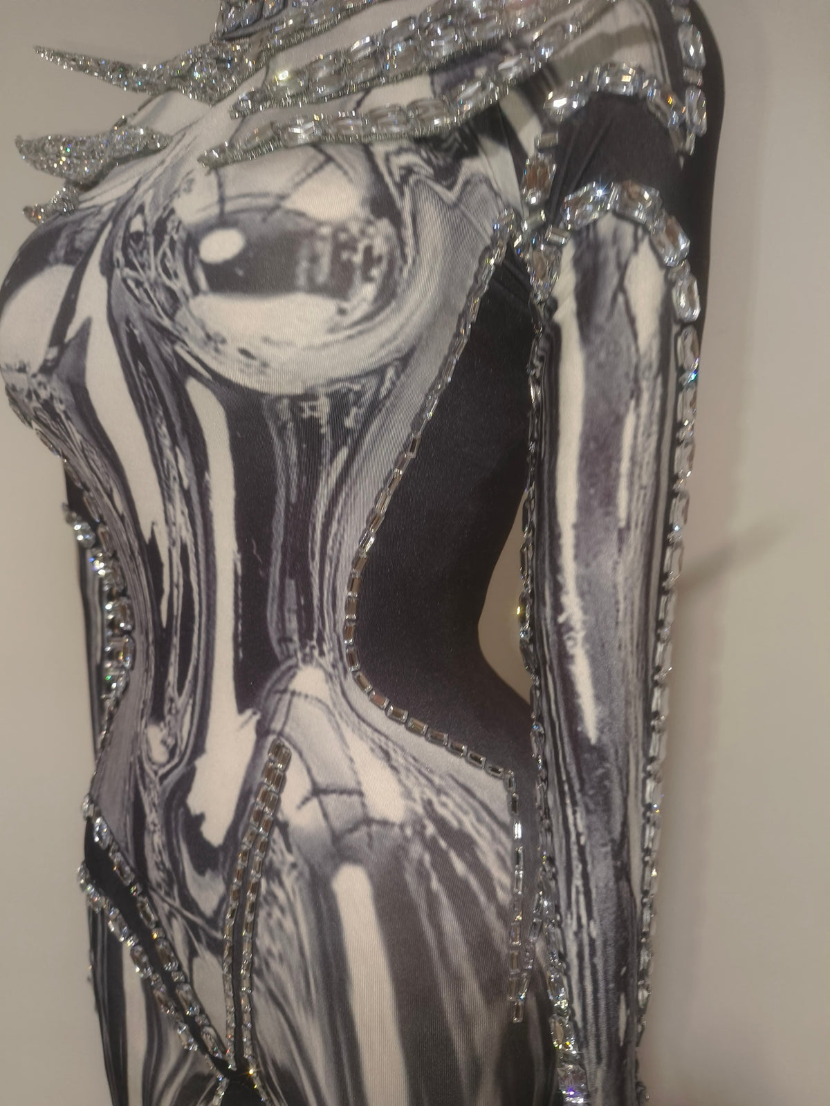 CELESINYI Tieban Crystal Liquid Metal Catsuit