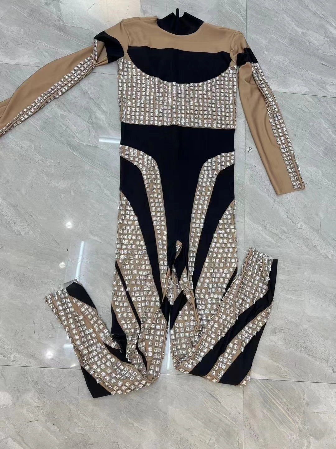 CELESINYI Fangkuai Crystal Square Jumpsuit