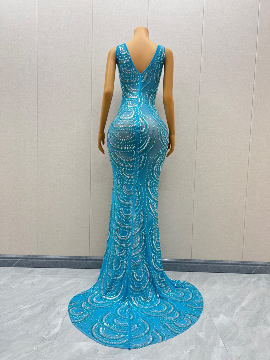 CELESINYI Lanquan Crystal Shell Gown