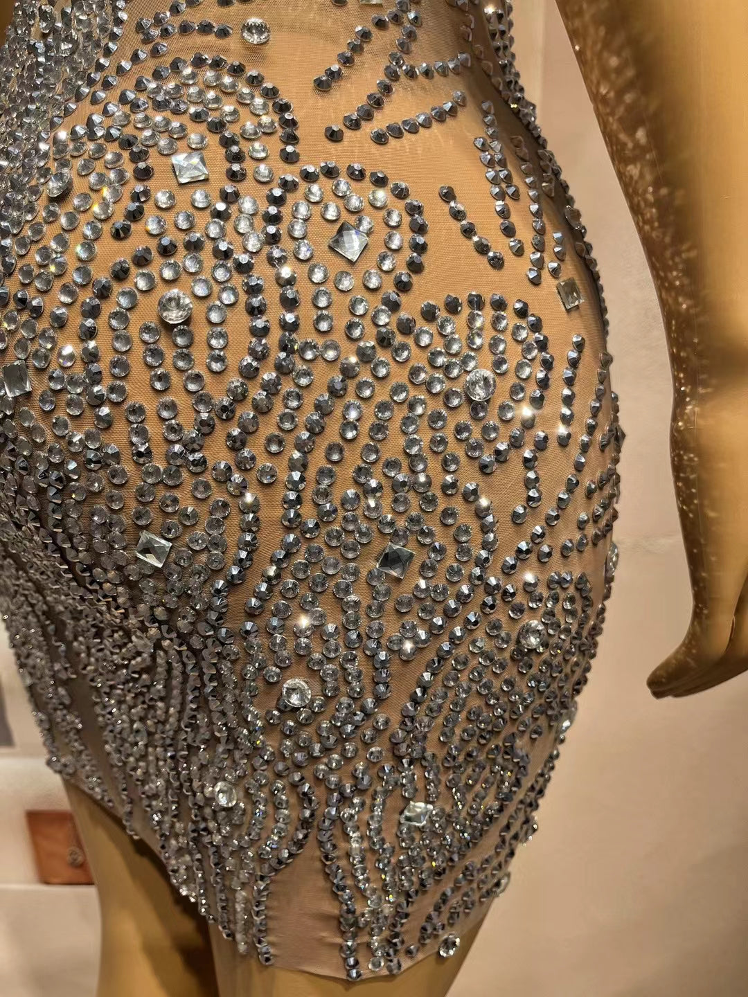 CELESINYI Yunduo Crystal Cloud Mini Dress