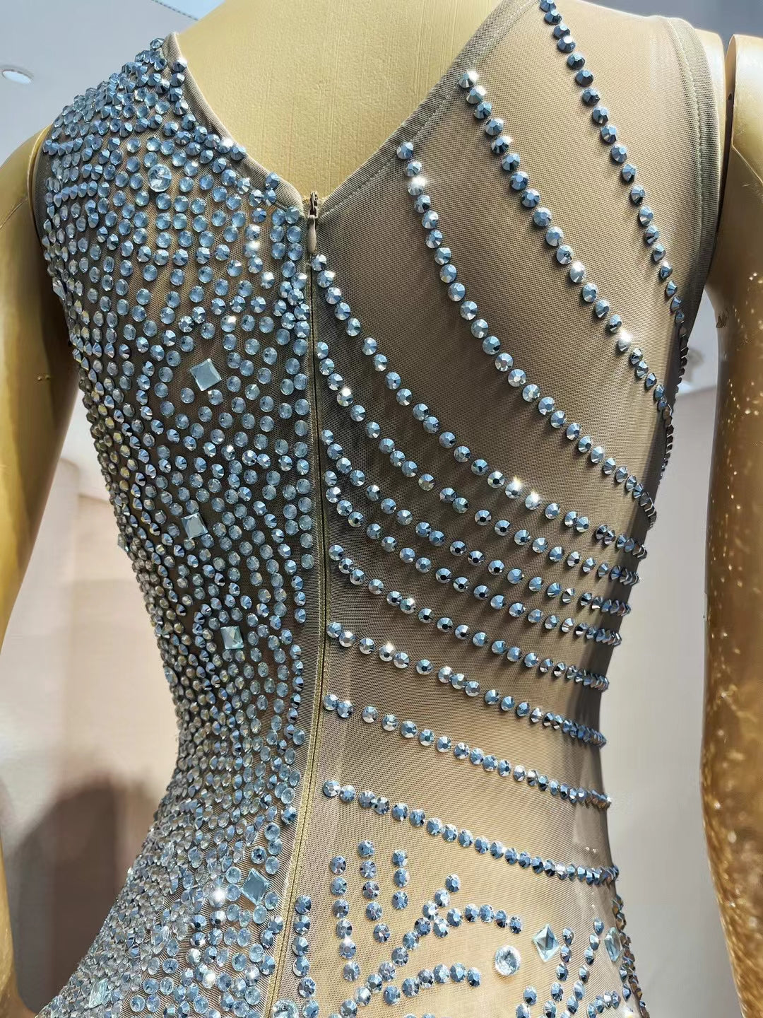 CELESINYI Yunduo Crystal Cloud Mini Dress