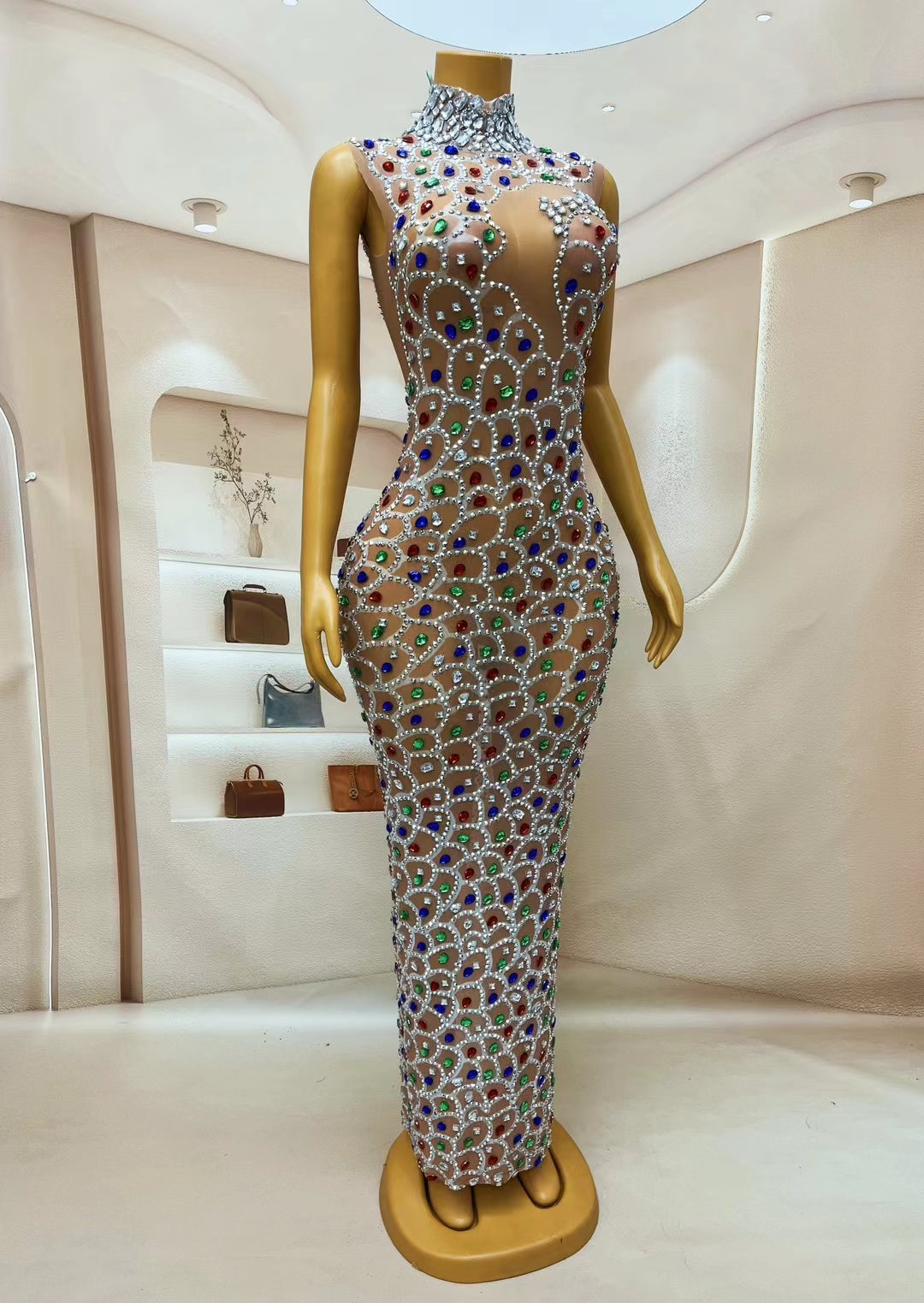 CELESINYI Yulinchangqun Crystal Scale Gown