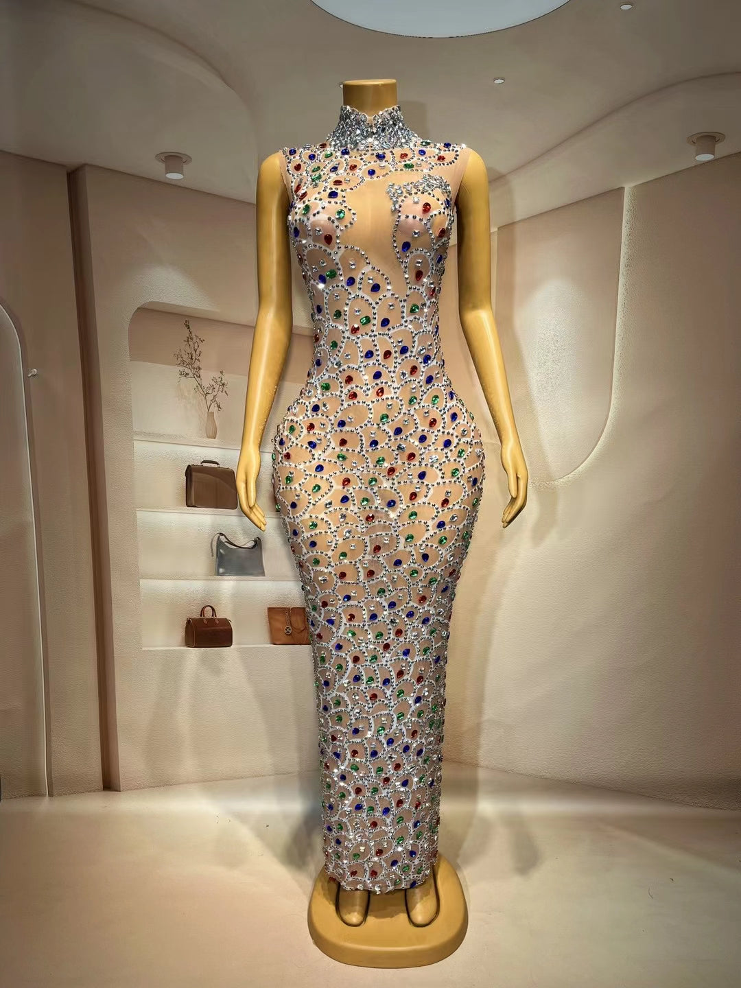 CELESINYI Yulinchangqun Crystal Scale Gown