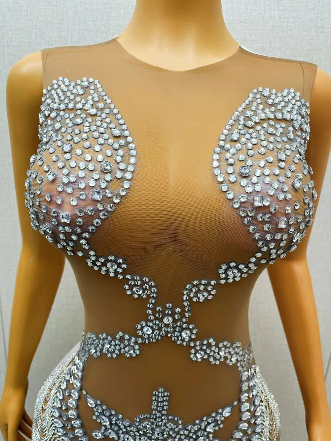 CELESINYI Lianzhuwan Crystal Chain Bodysuit