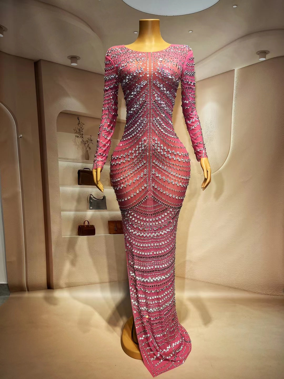CELESINYI Huabao Crystal Rose Gown