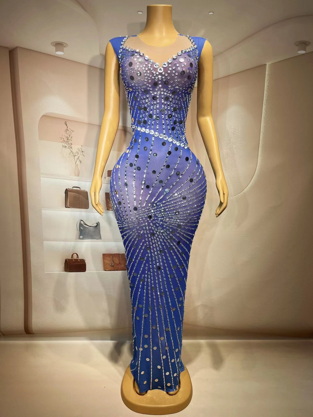 CELESINYI Lanwen Crystal Sapphire Gown