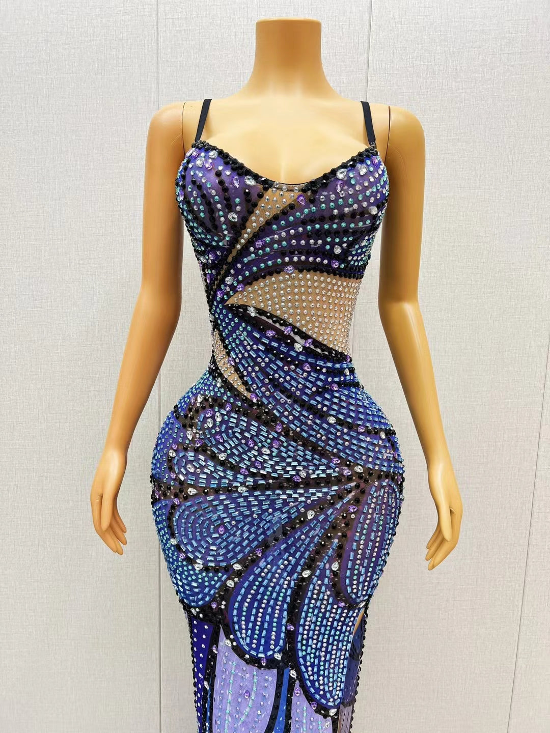 CELESINYI Bingjingdie Crystal Peacock Gown