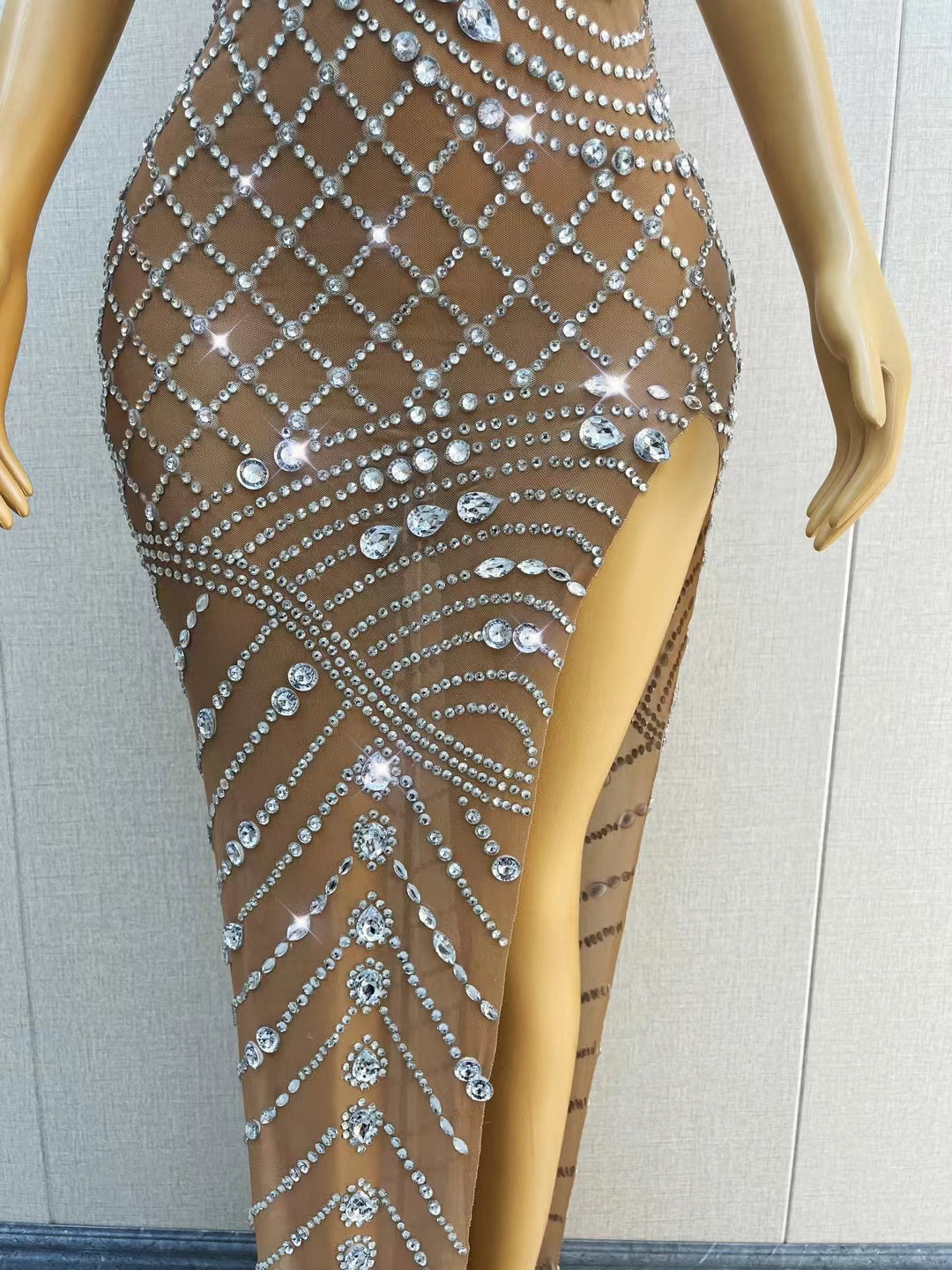 CELESINYI Baixuanwo Crystal One Shoulder Gown