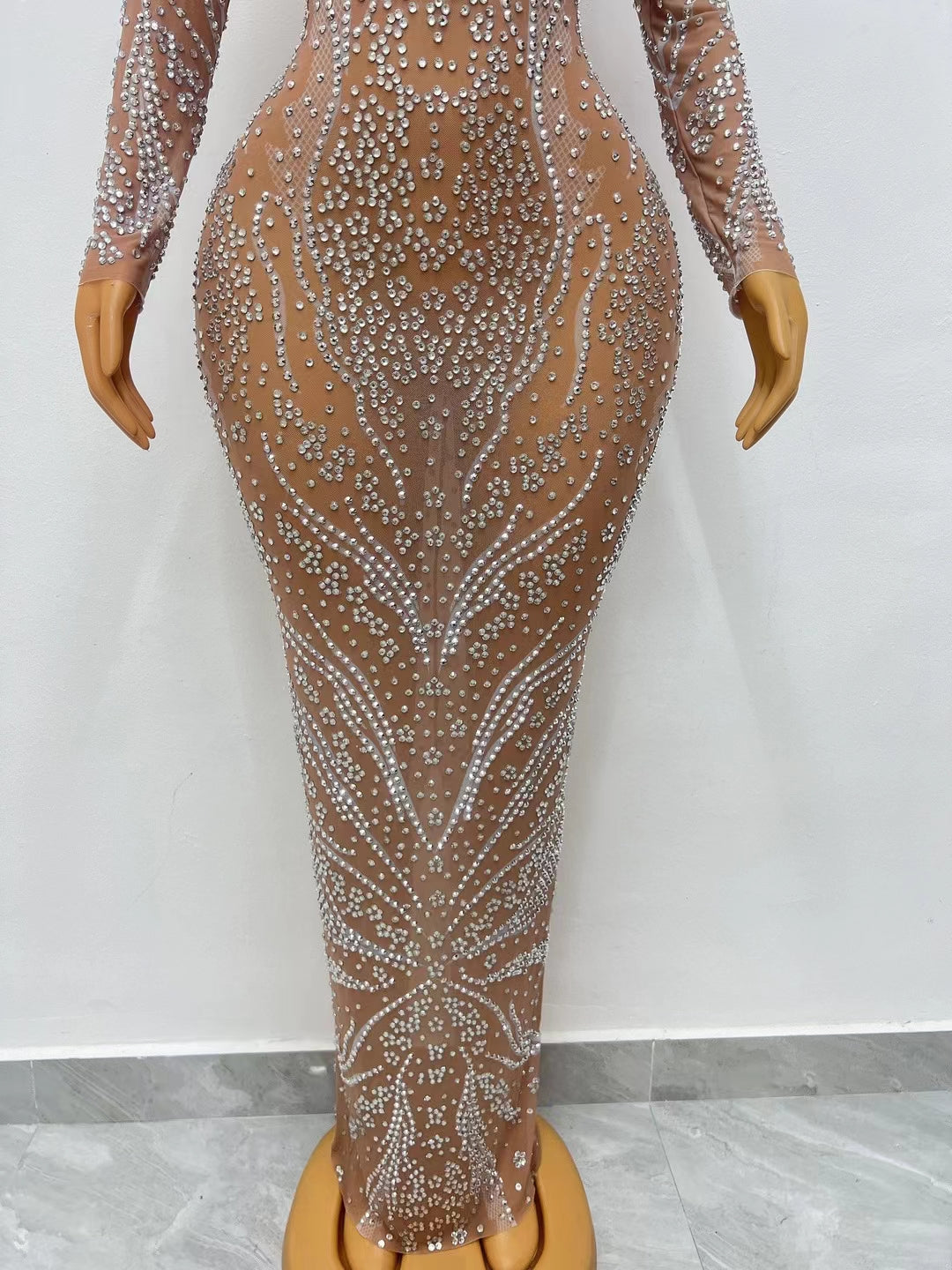 CELESINYI Feihua Crystal Mandala Gown
