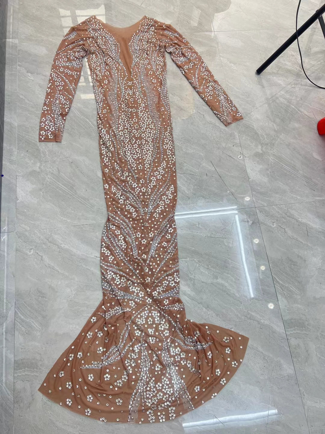 CELESINYI Feihua Crystal Mandala Gown