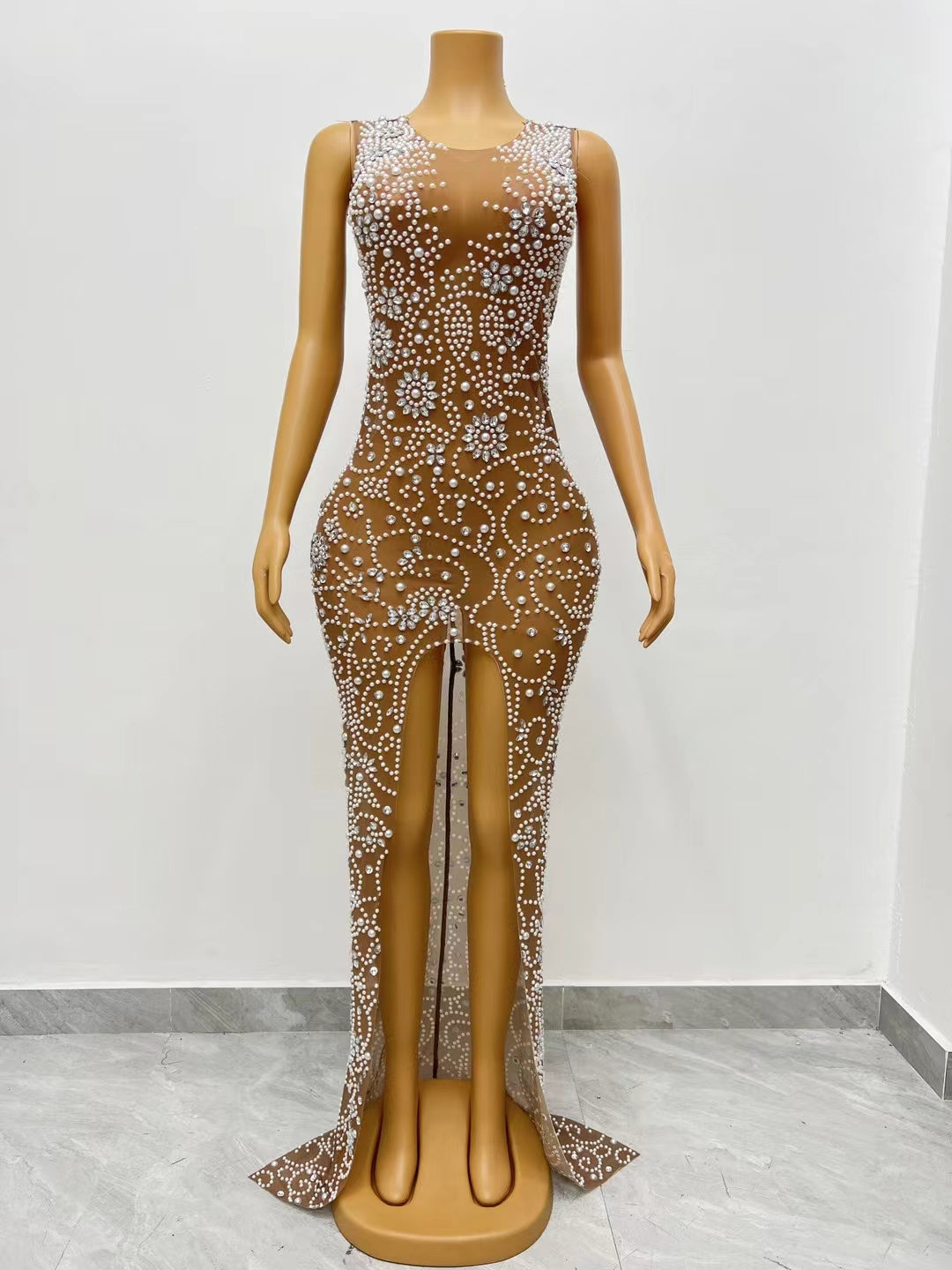 CELESINYI Tanhua Crystal Pearl Gown