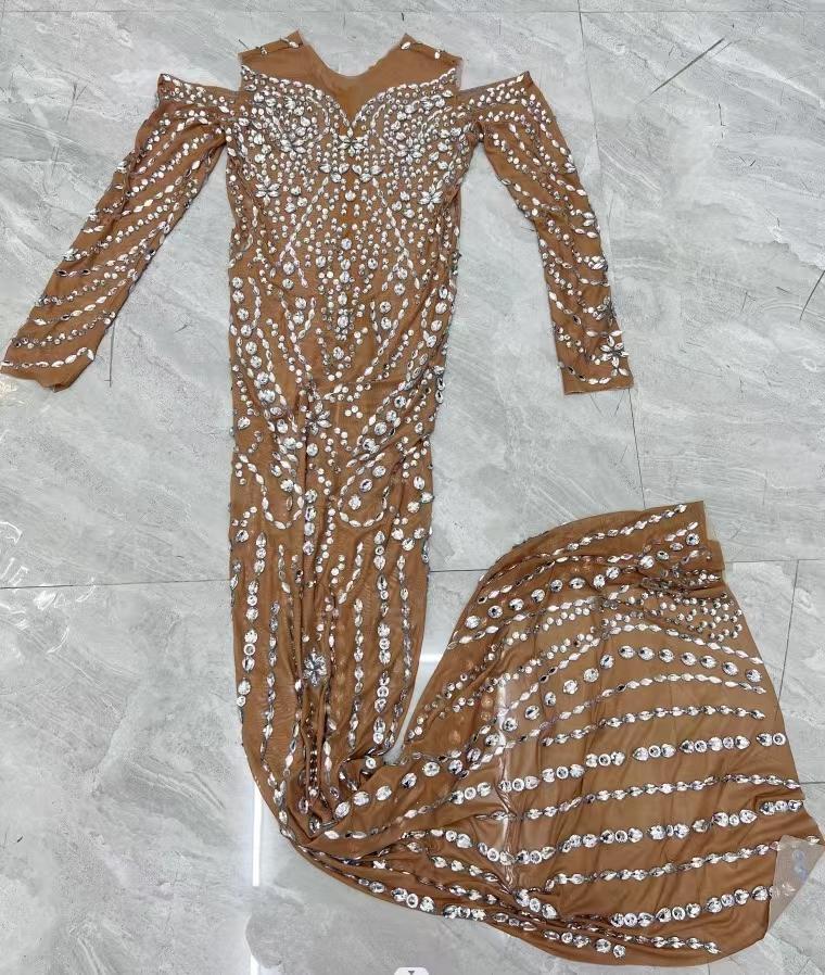 CELESINYI Lengxing Crystal Diamond Gown