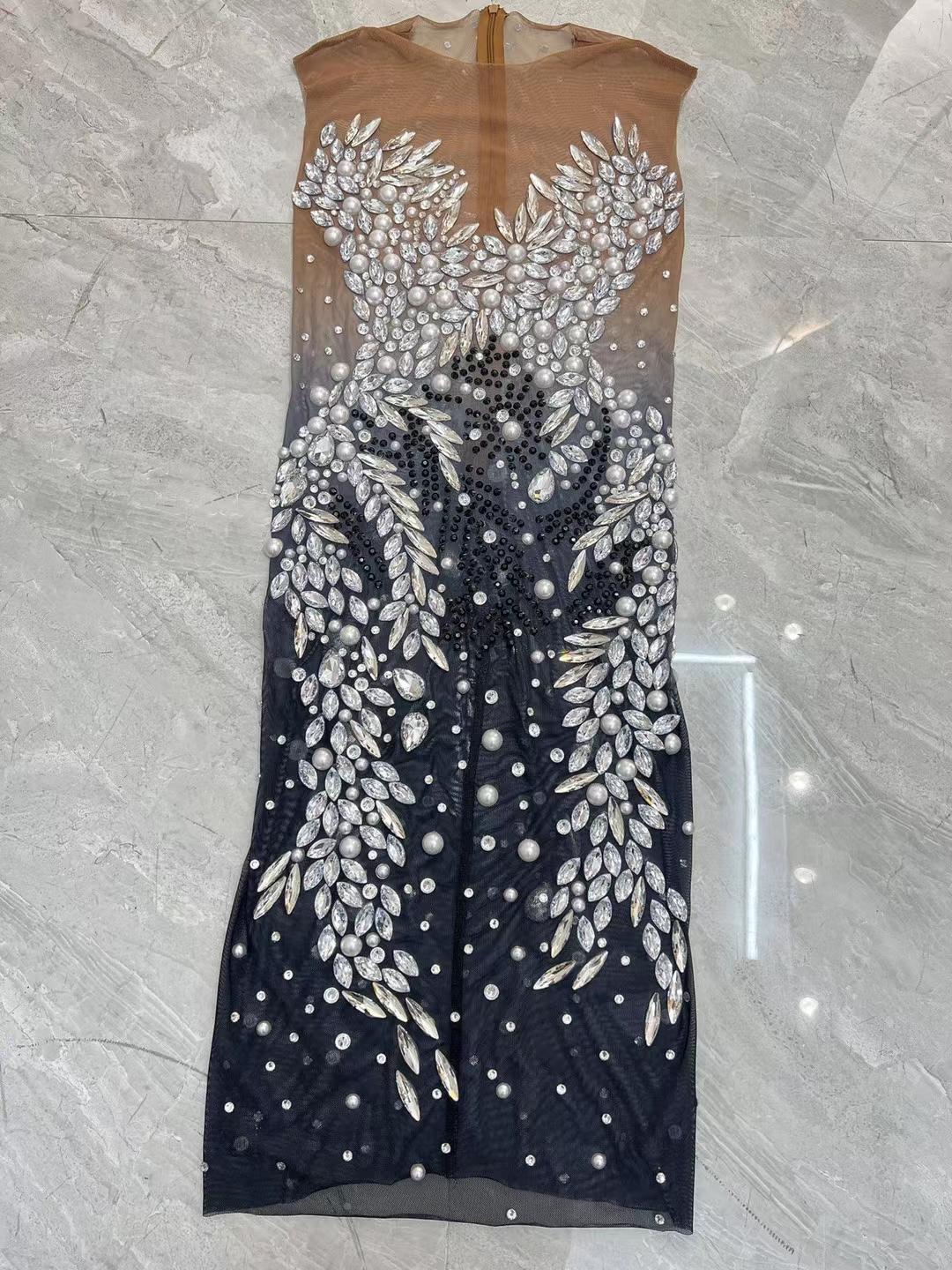 CELESINYI Heizhu Crystal Bamboo Gown