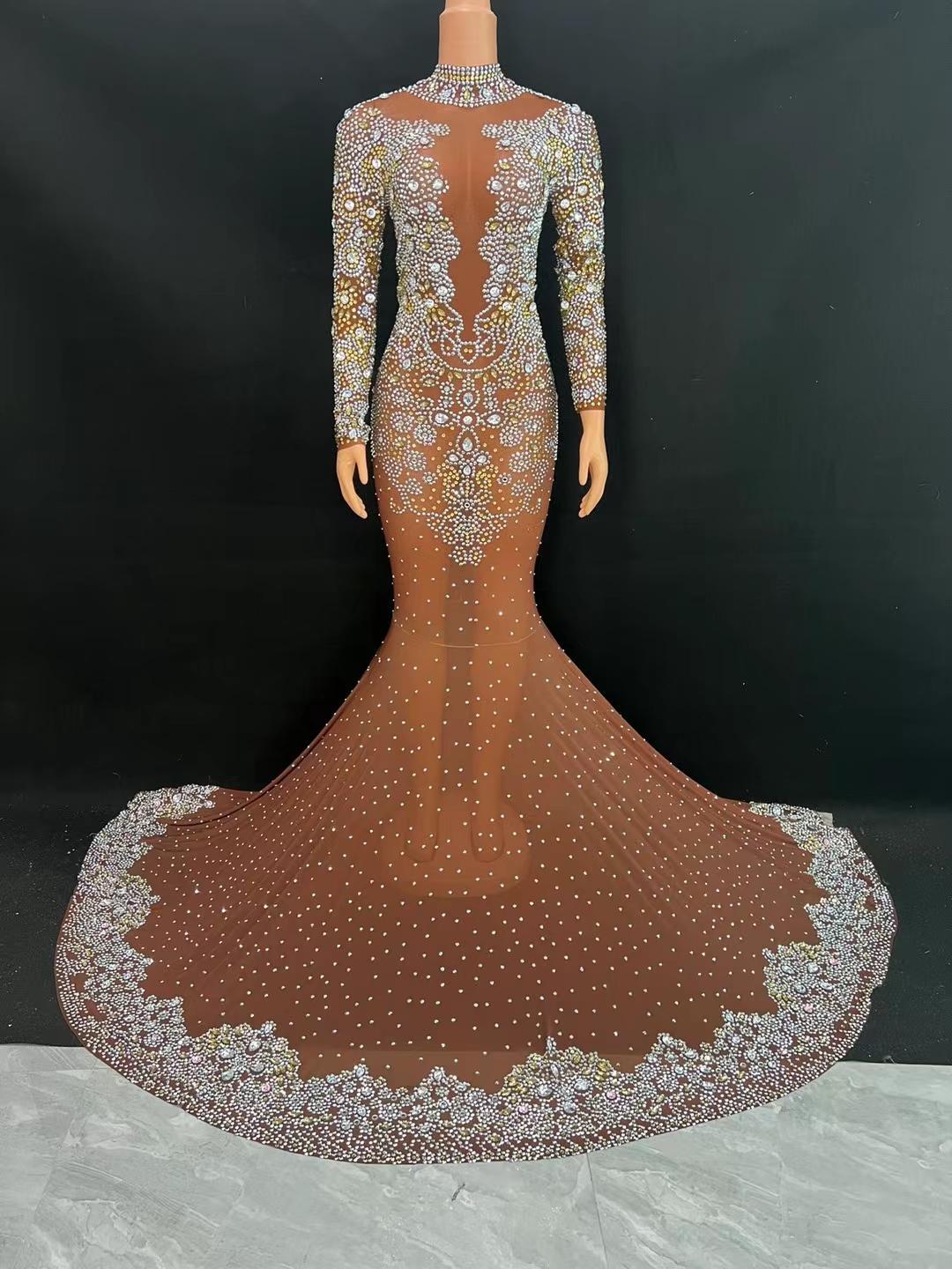 CELESINYI Jinzi Crystal Gold Gown