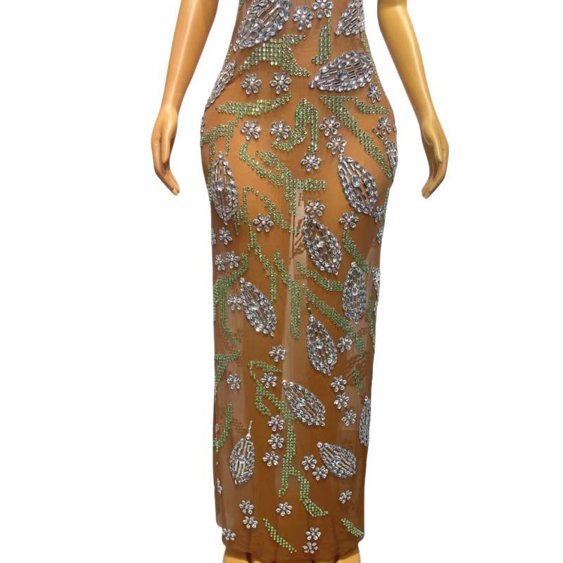 CELESINYI Lvye Crystal Leaf Mermaid Gown