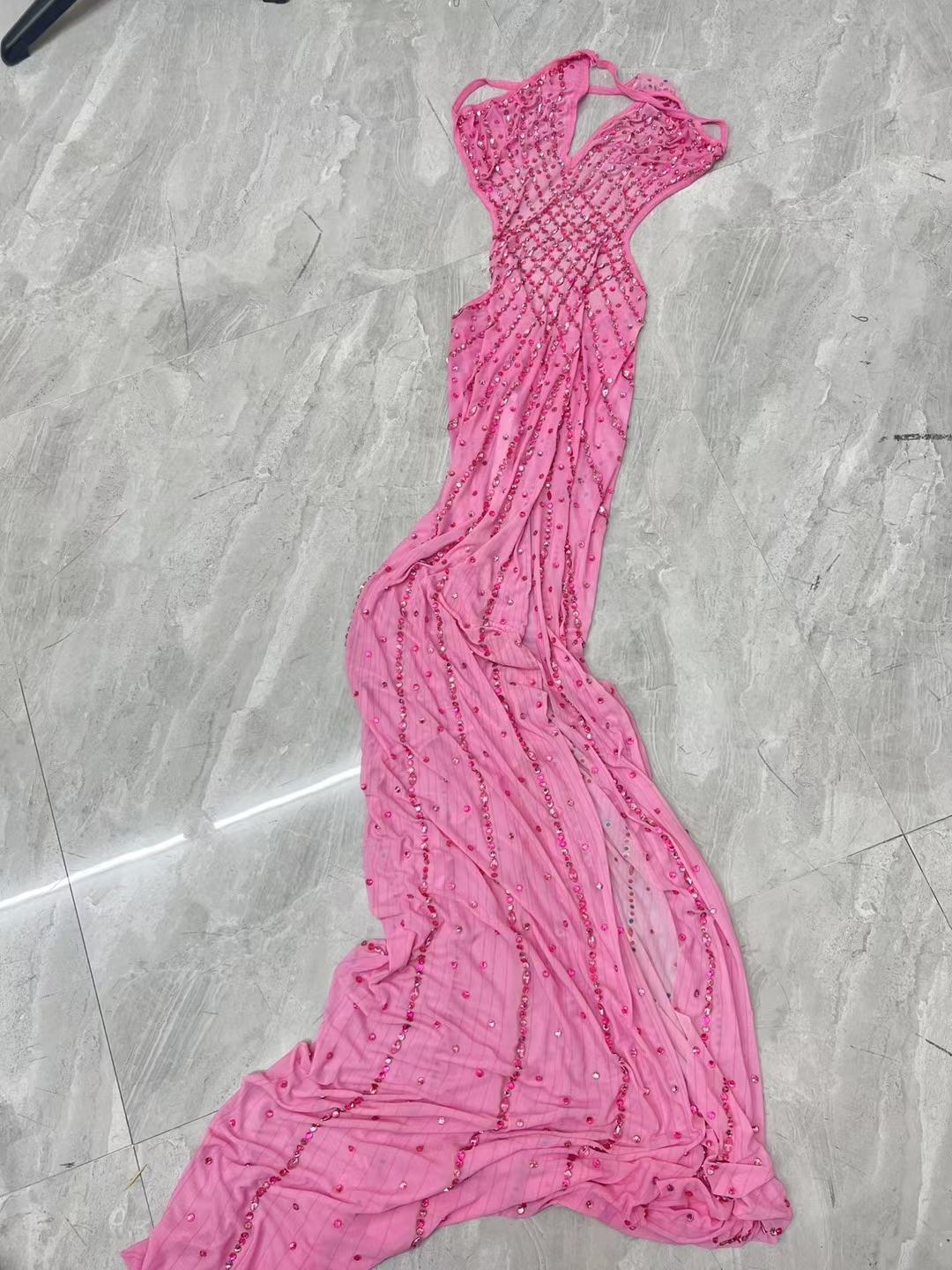 CELESINYI Papagan Crystal Pink Gown