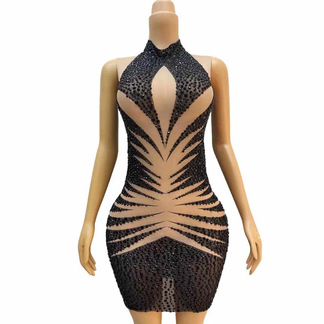 CELESINYI Manzuan Crystal Keyhole Mini Dress