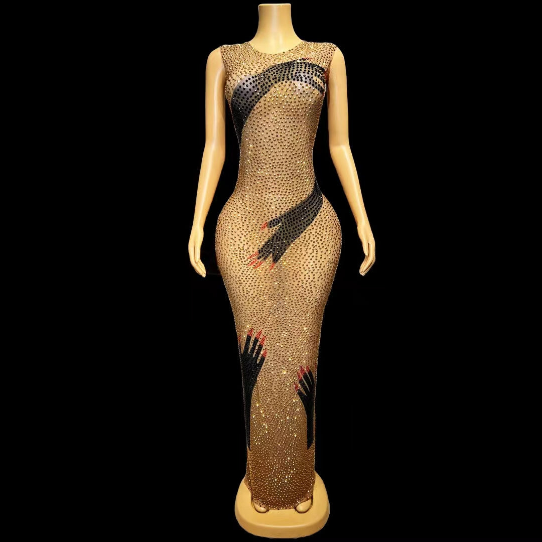 CELESINYI Heishouqun Crystal Hand Gown