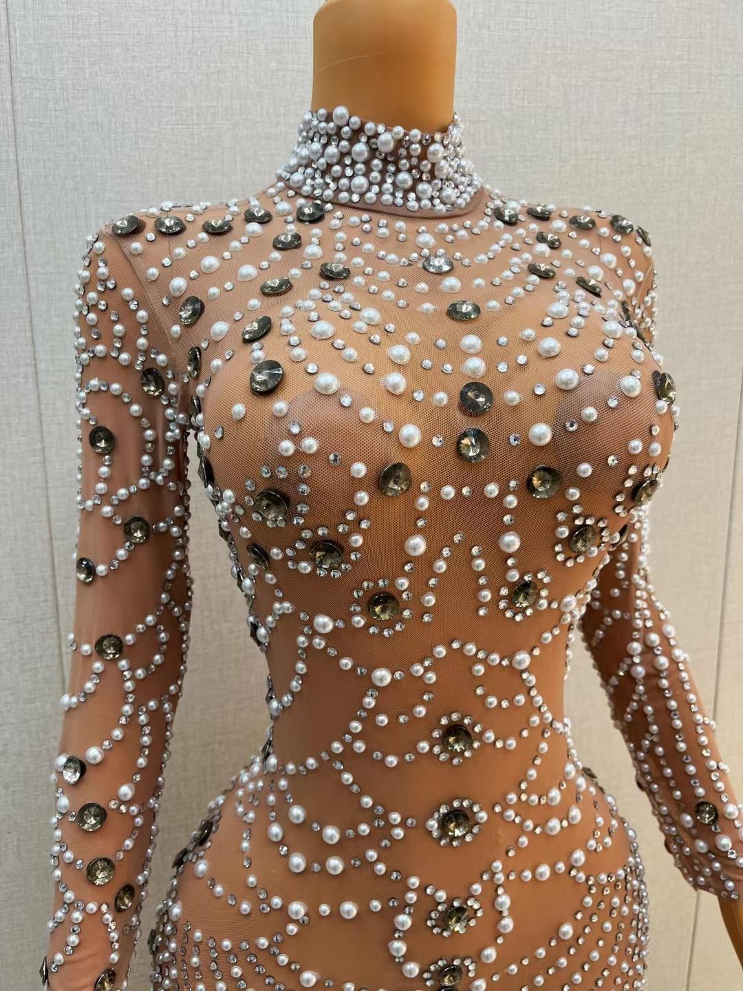CELESINYI Baiyu Crystal Pearl Bodysuit