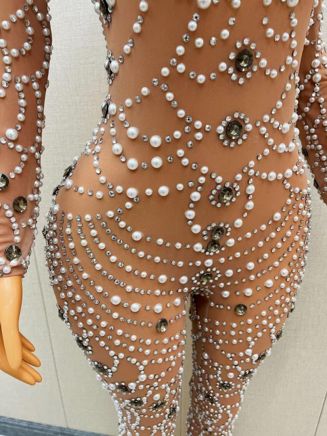 CELESINYI Baiyu Crystal Pearl Bodysuit