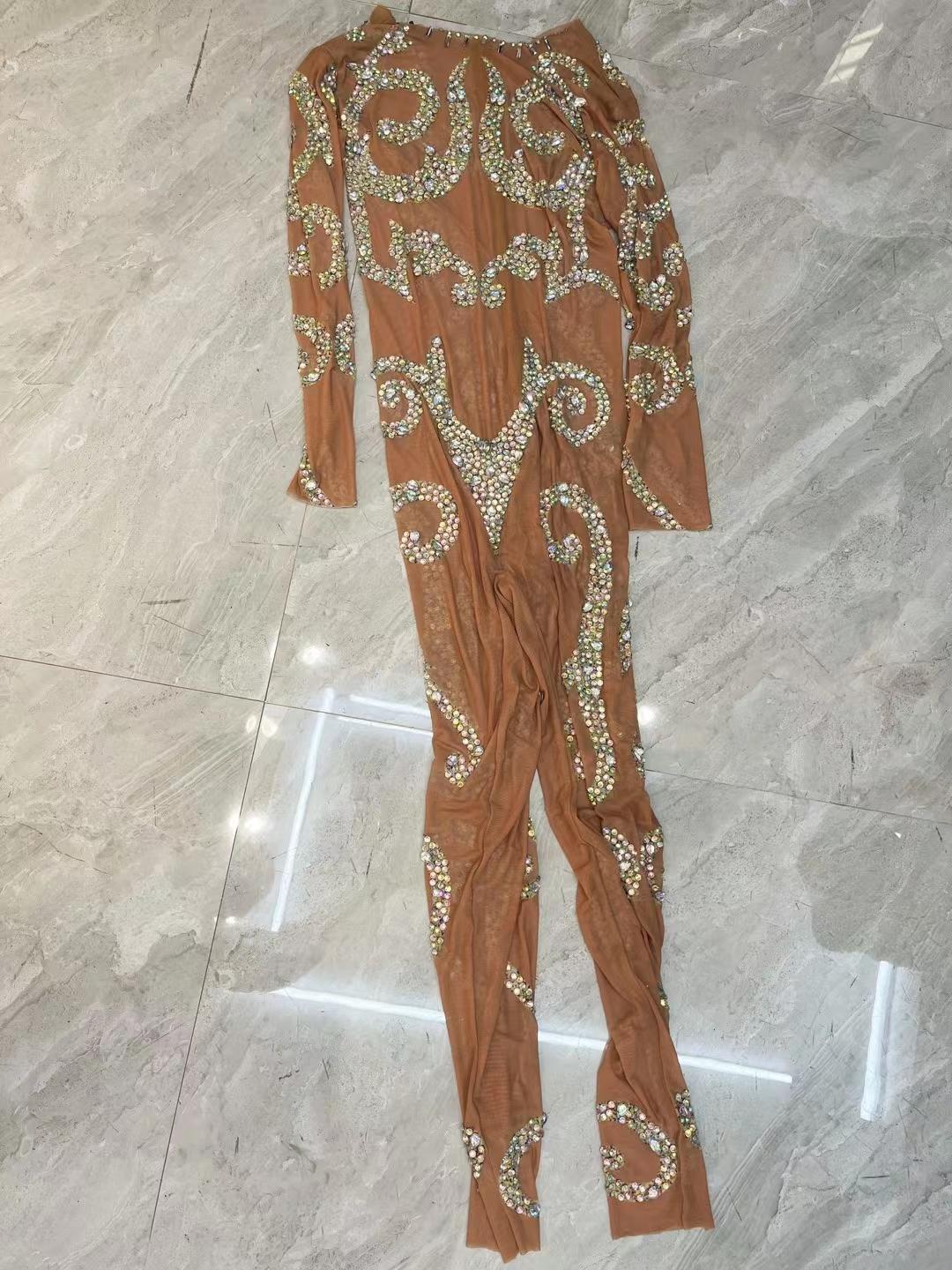 CELESINYI Yinfu Crystal Swirl Bodysuit