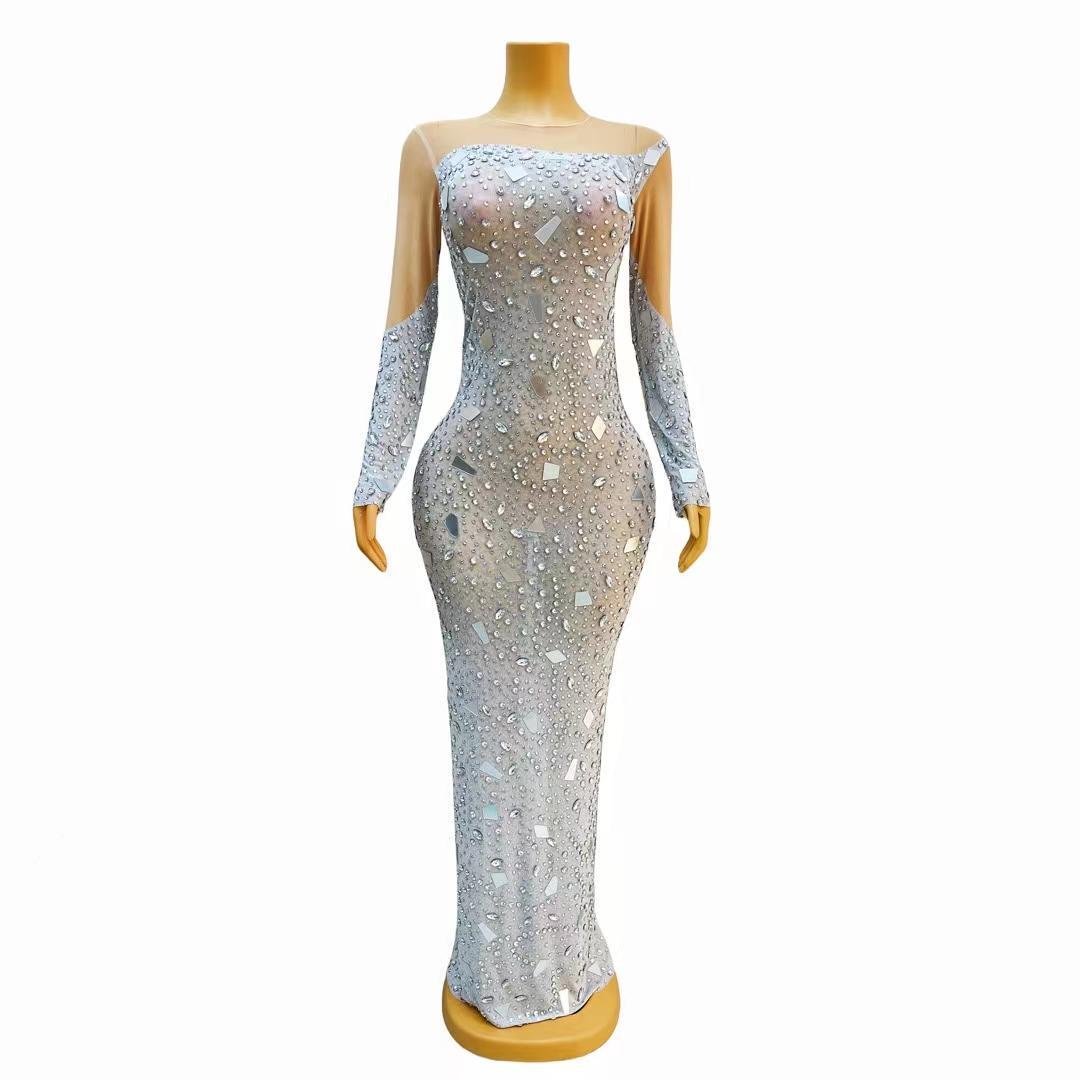 CELESINYI Suiyin Crystal Silver Gown