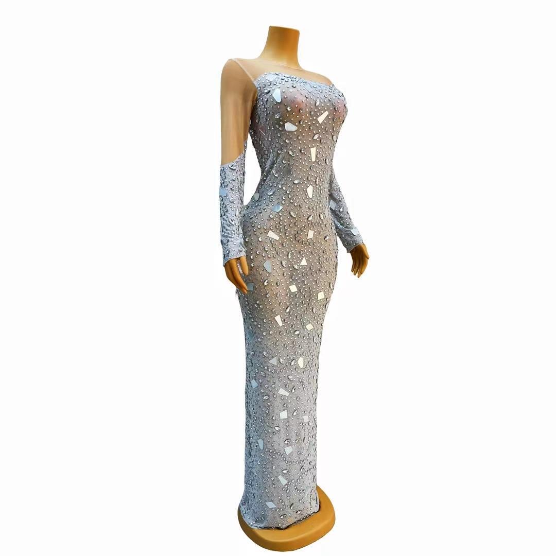 CELESINYI Suiyin Crystal Silver Gown