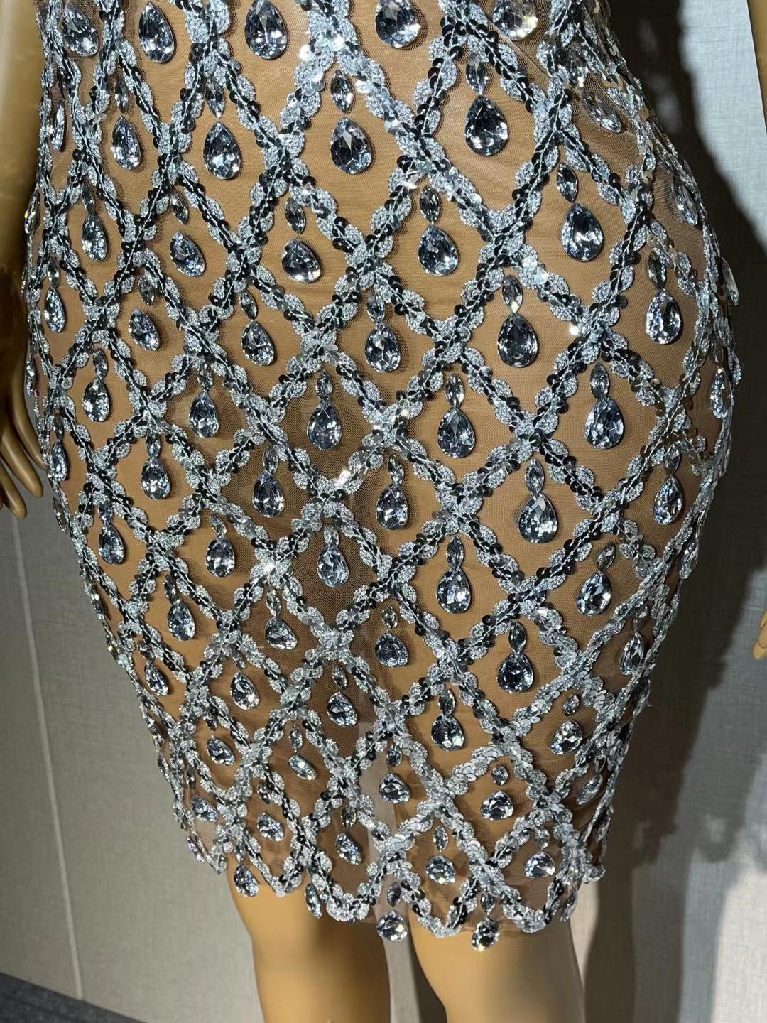 CELESINYI Shaokaojia Crystal Grid Mini Dress