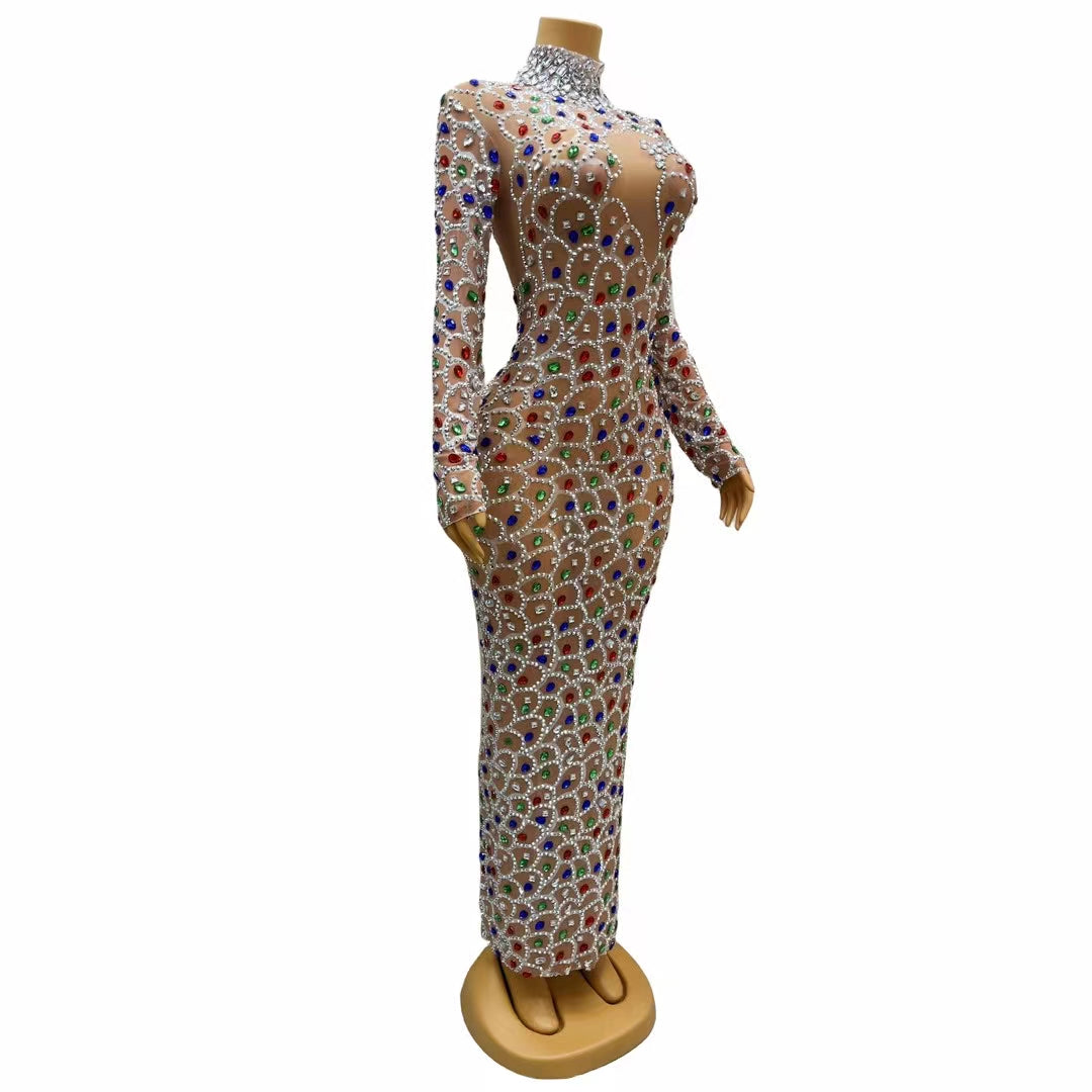 CELESINYI Yulin Crystal Scale Gown
