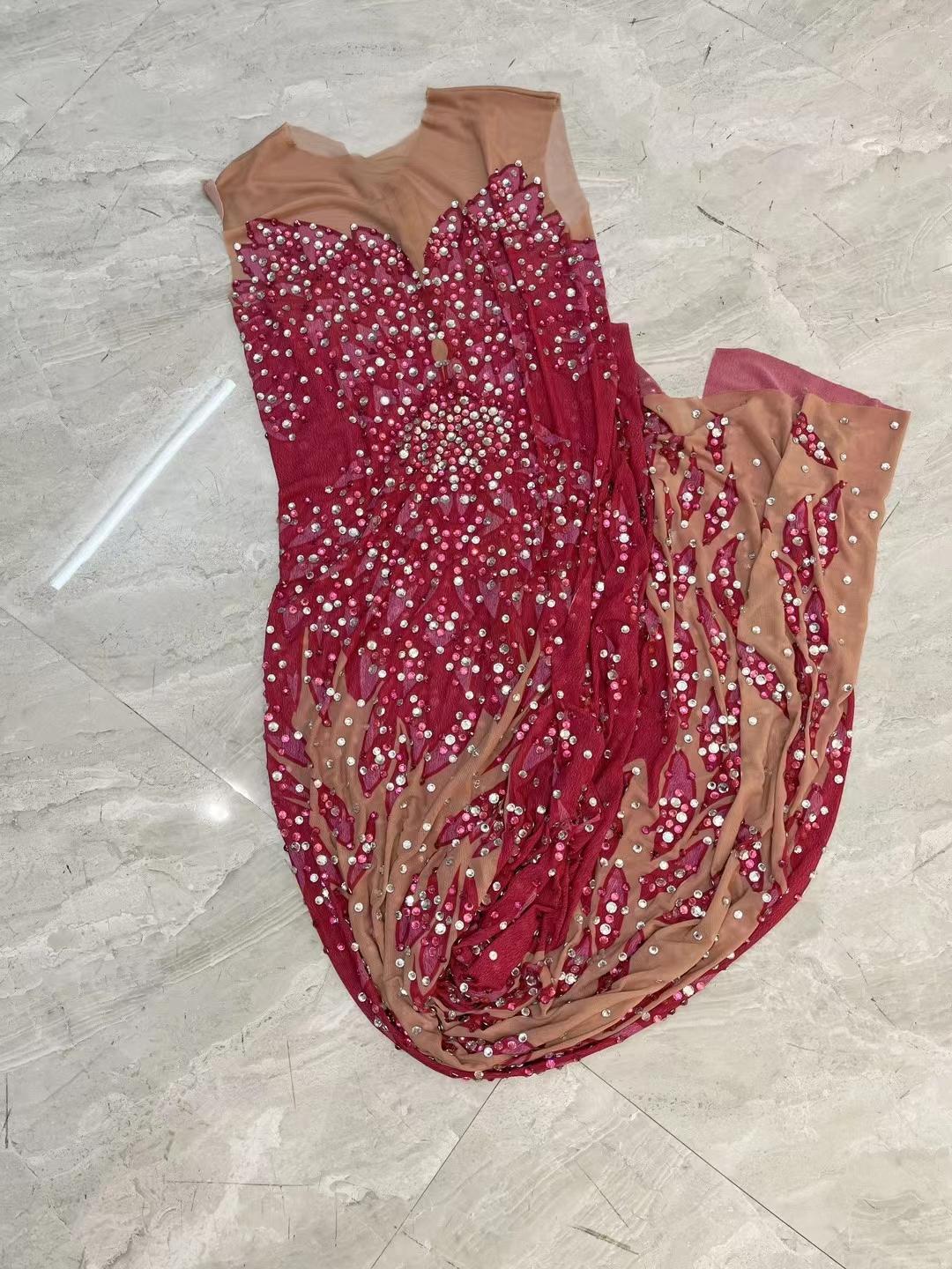 CELESINYI Lianhua Crystal Lotus Gown