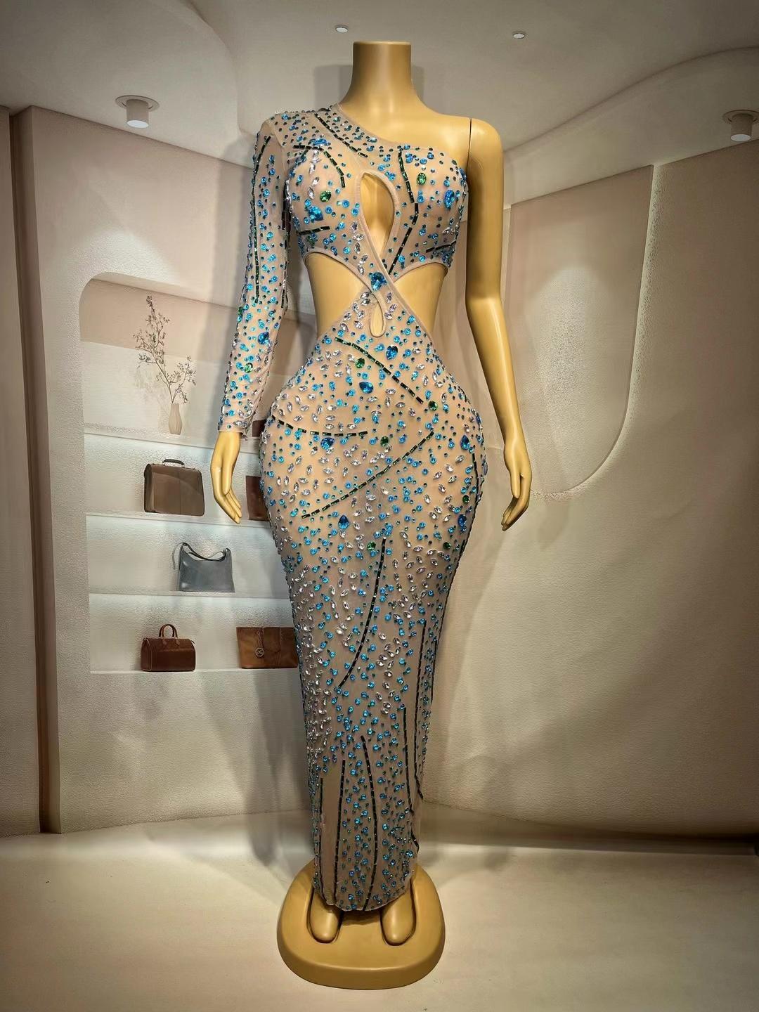 CELESINYI Lvcha Crystal Green Gown