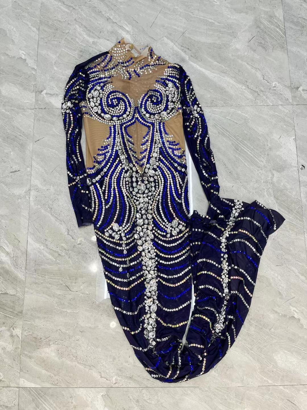 CELESINYI Lanshuixing Crystal Pearl Gown