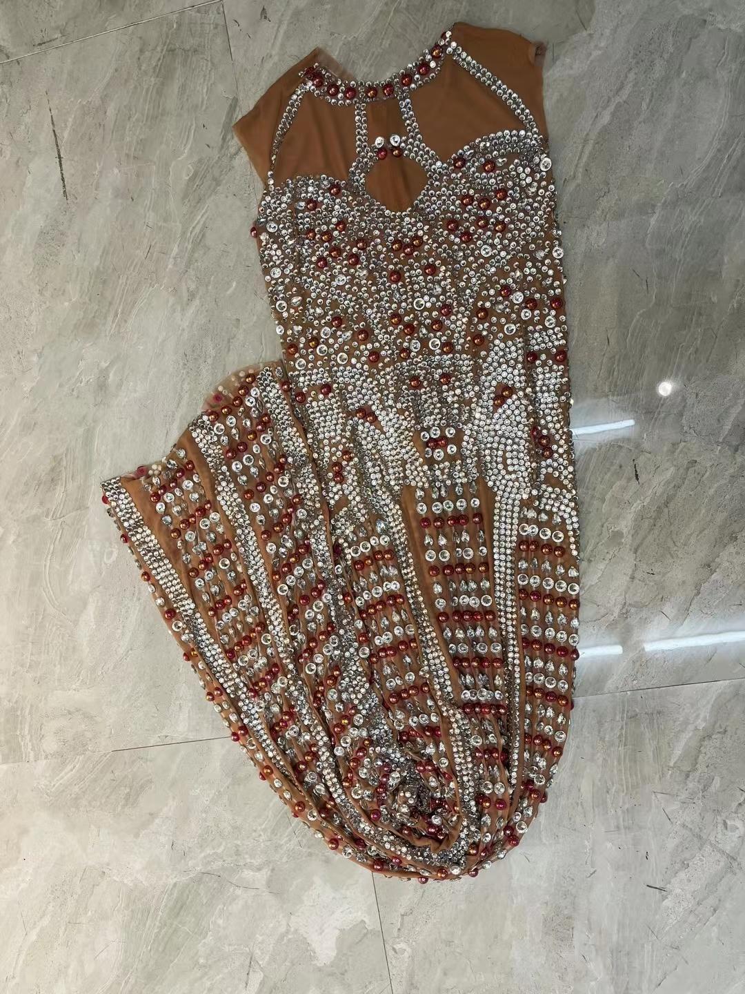 CELESINYI Hongxiu Crystal Mermaid Gown